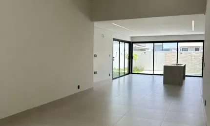 Casa à venda no condomínio Florais da Mata em Várzea Grande MT