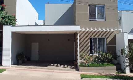 Casa para locação no condomínio Riviera D'Itália em Cuiabá MT