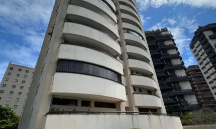 Apartamento à venda com 4 suítes, 250m² e depósito- vila andrade, são paulo.