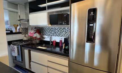 COMODITÀ CLUB RESIDENCE- Apartamento à venda com 76m e 3 quartos. Estrada de Itapecerica, 1470.