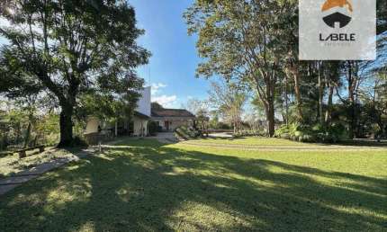Casa  - 3 Dormitórios - Condominio Fazendinha - Granja Viana - SP