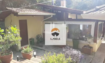 Casa - 4 suítes - 280 m² - Granja Viana - Carapicuíba