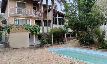 Casa 4 Dormitórios-2 Suítes-2 Vagas-Piscina- Condomínio Terras do Madeira-Granja Viana- SP