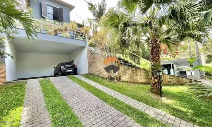 Casa - 4 dormitórios - Residencial Euroville - Carapicuíba - SP