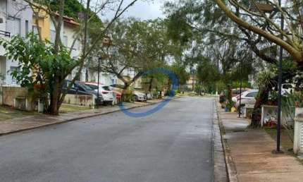Casa em Condomínio para Locação em Cotia, Paisagem Renoir, 3 dormitórios, 1 suíte, 3 banheiros, 2 vagas