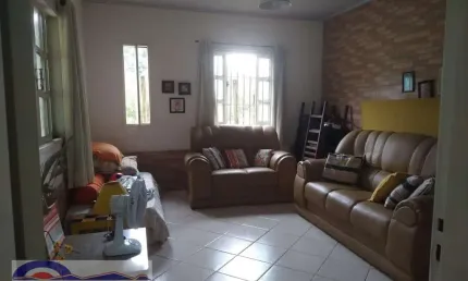 Casa com 2 quartos à venda na Areia Branca, Areia Branca, Macaé