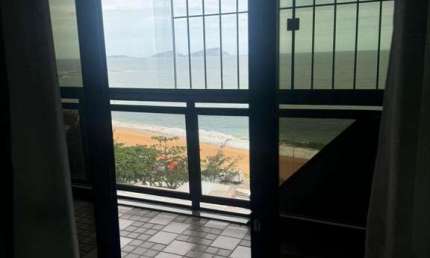 Apartamento com 3 quartos para alugar na Rua dos Advogados, Imbetiba, Macaé