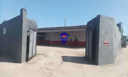 Barracão / Galpão / Depósito à venda na Rua Euclides da Cunha, Botafogo, Macaé, 432 m2 por R$ 550.000
