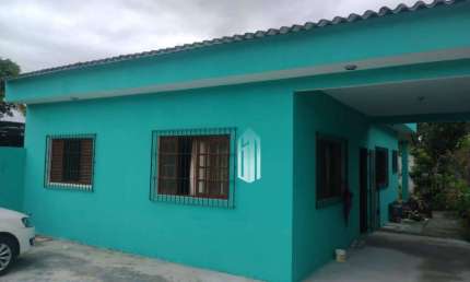 Casa com 3 dormitórios à venda, 114 m² por R$ 300.000,00 - Travessão - Caraguatatuba/SP