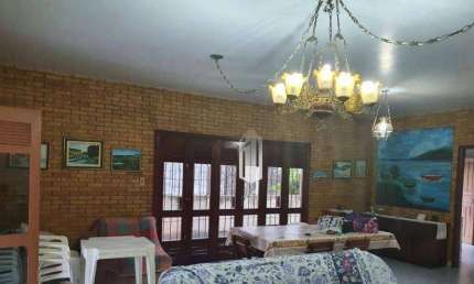 Casa a 200 metros da praia do Itaguá, 300 m² - R$ 1.310.000- Ubatuba