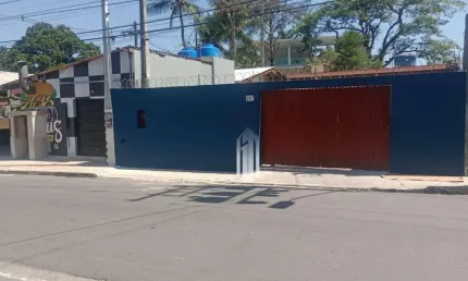Casa 2 dorms na avenida comercial, 200m da praia massaguaçu, caraguatatuba