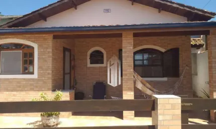 Casa com 4 dormitórios à venda, 169 m² por R$ 680.000,00 - Massaguaçu - Caraguatatuba/SP
