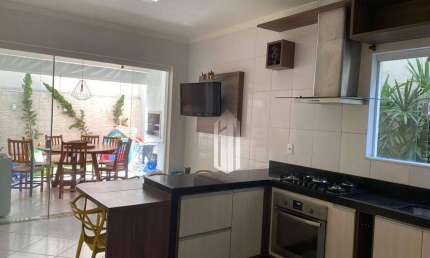 Sobrado com 3 dormitórios à venda, 180 m² por R$ 530.000,00 - Jardim Pararangaba - São José dos Campos/SP