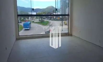 Sala para alugar, 35 m² por R$ 1.800,00/mês - Sumaré - Caraguatatuba/SP