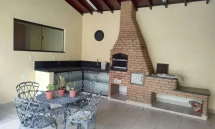 Sobrado com 3 dormitórios à venda, 172 m² por R$ 1.200.000 - Campos Elíseos - Taubaté/SP