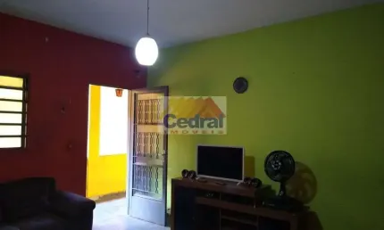 Casa com 2 dormitórios à venda, 161 m² por R$ 640.000,00 - Centro - Mogi das Cruzes/SP