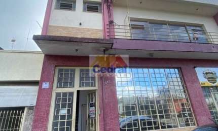 Casa com 2 quartos para alugar na Rua Professor Flaviano de Melo, Centro, Mogi das Cruzes