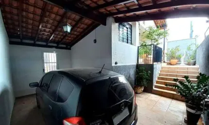Casa para Venda em Araras, Vila Santo Antônio, 3 dormitórios, 1 suíte, 2 banheiros, 2 vagas
