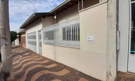 Casa para Venda em Araras, Jardim Abolição de Lourenço Dias, 3 dormitórios, 1 suíte, 2 banheiros, 2 vagas
