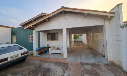 Casa para Venda em Araras, Jardim José Ometto III, 3 dormitórios, 2 banheiros, 4 vagas
