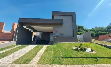 Linda casa com -3 Dormitórios sendo 3  suites 180 m² térrea em condomínio fechad