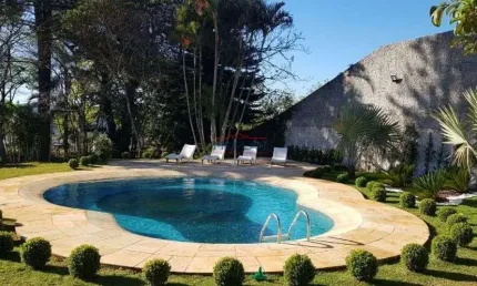 Casa à venda com 4 dormitórios à venda, 350 m² - Jardim Itaperi - Atibaia/SP
