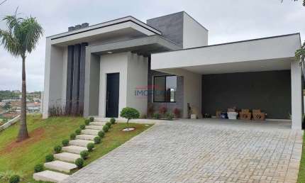 Casa à venda com - 240 m²térrea bem localizada em condomínio fechado  de Atibaia