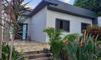 Casa á venda com 2 dormitórios 69 m² - Jardim Palmas - Bom Jesus dos Perdões - S