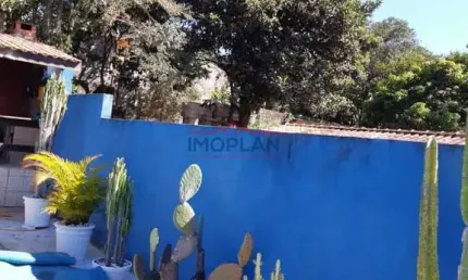 Casa á venda com 135 m² , próximo ao comércio local da região em Atibaia SP. Chá