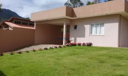 Casa à venda com 130 m² nova em ótima localização em Atibaia SP  Bairro Jardim S