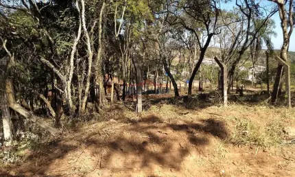Lindo terreno com 1647 m2 em bairro tranquilo  em atibaia  - sp  vale dos pinhei