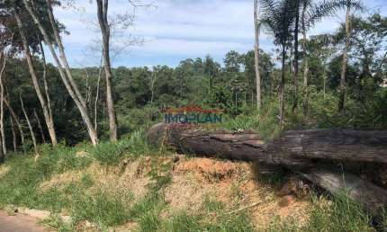 Terreno  com 378,10 m² em condominio fechado, uma ótima localização em Bom Jesus