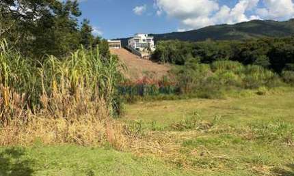 Terreno à venda no Condomínio Residencial Itaporã de Atibaia, Atibaia 