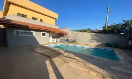 Casa Uso Residencial ou Comercial à Venda em Atibaia - Jardim Paulista