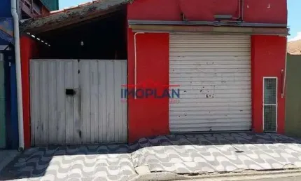 Casa à venda  com 3 dormitórios 1 suíte com 250 m² em ótima localização em atiba