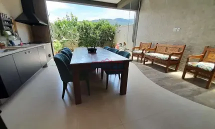 Casa com 3 quartos à venda no Jardim Maristela, Atibaia 