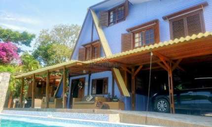 Casa a venda com 3 dorm piscina financiável Serra da Cantareira Mairiporã/SP
