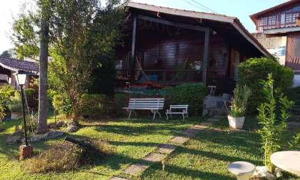 Casa  à venda com 2 Dormitórios com 219 m² no Condomínio Portal das Hortências -
