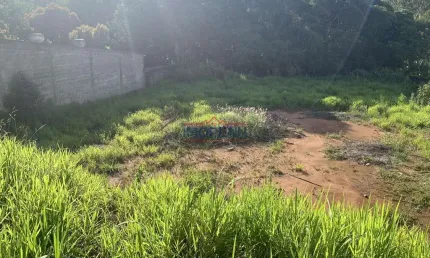 Terreno à venda com 1.567,50 m² em ótima localização em Atibaia SP - Jardim Estâ