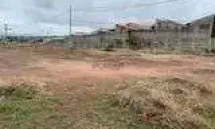 Terreno com 149,58 m² terreno plano em ótima localização em Bom Jesus dos Perdõe