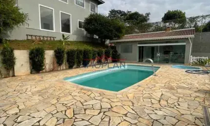 Casa em Perdões no Country Felix  Casa com 5 quartos