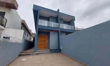 Casa à venda com 156 m² no Jardim do Lago - Atibaia - SP