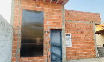 Casa a venda em atibaia, bairro tranquilo , quintal grande