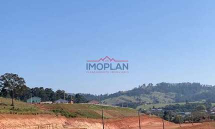 Terreno comercial em Piracaia para locação 30.000m2