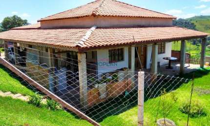 Chácara á venda com 100 m² - Bairro San Marino - Piracaia - SP
