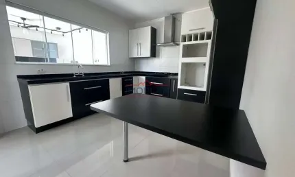 Casa em condomínio 3 dormitórios à venda jardim paulista atibaia/sp