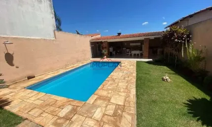 Casa com 3 quartos à venda no Alvinópolis, Atibaia 