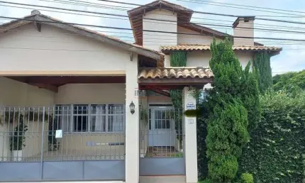 Casa á venda e locação  com 387 m² com piscina - Vila Giglio - Atibaia - SP