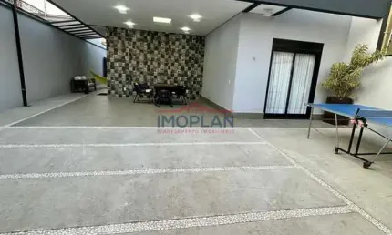 CASA TÉRREA À VENDA NO JARDIM FLORESTA EM ATIBAIA - SP