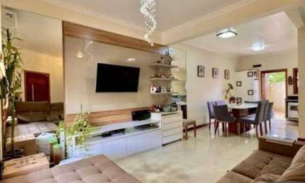 Casa com 3 dormitórios à venda, 172 m² por R$ 649.000,00 - Nossa Senhora das Graças - Canoas/RS
